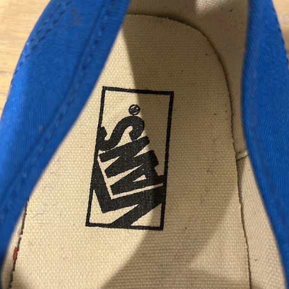 Vans Authentic size 11 - Picture 2 of 5